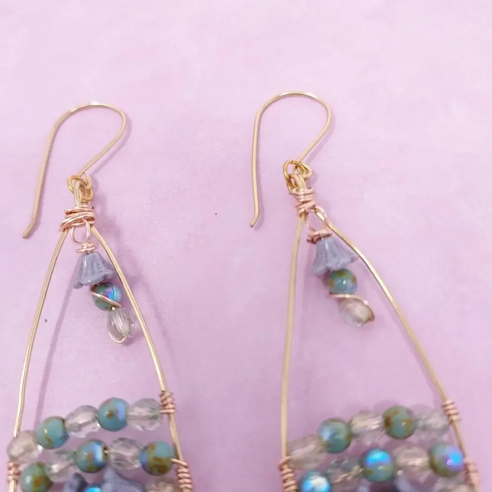 Artisan Made Hand Wired Beaded Opalescent Earrings Gold Tone Aqua Lavender 3.5